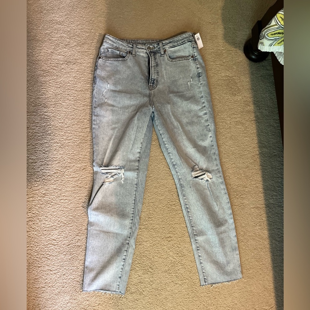 NWT Old Navy Higher High Rise OG Straight Destroyed Jeans